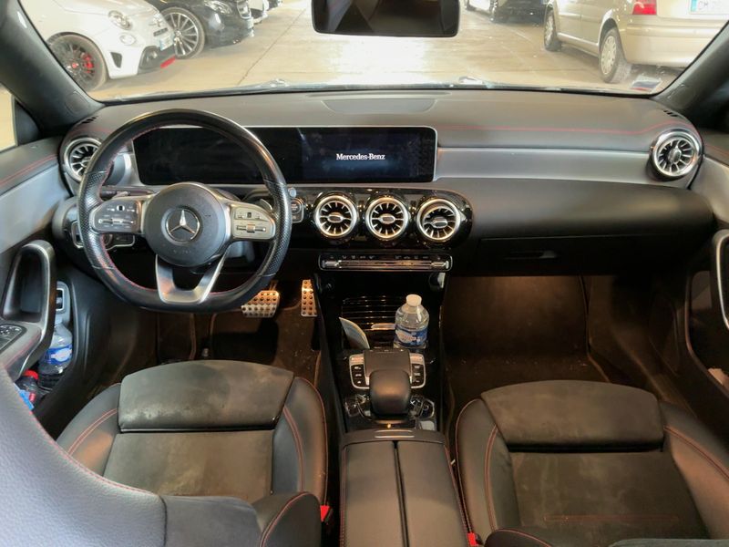 Mercedes-Benz CLA-Klasse CLA 180 d Shooting Brake AMG Line — zdjęcie 12