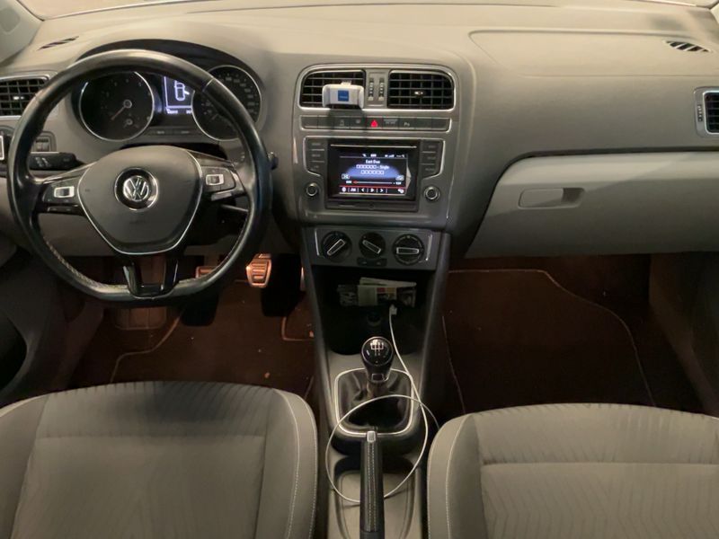 Volkswagen Polo 1.2 TSI Comfortline BlueMotion Tech — zdjęcie 12