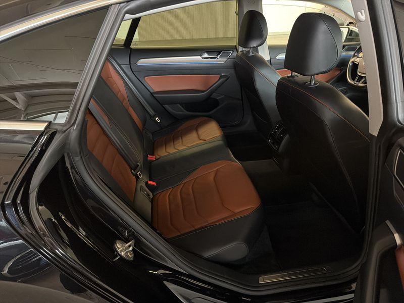 Volkswagen Arteon 2.0 TSI Elegance — zdjęcie 14