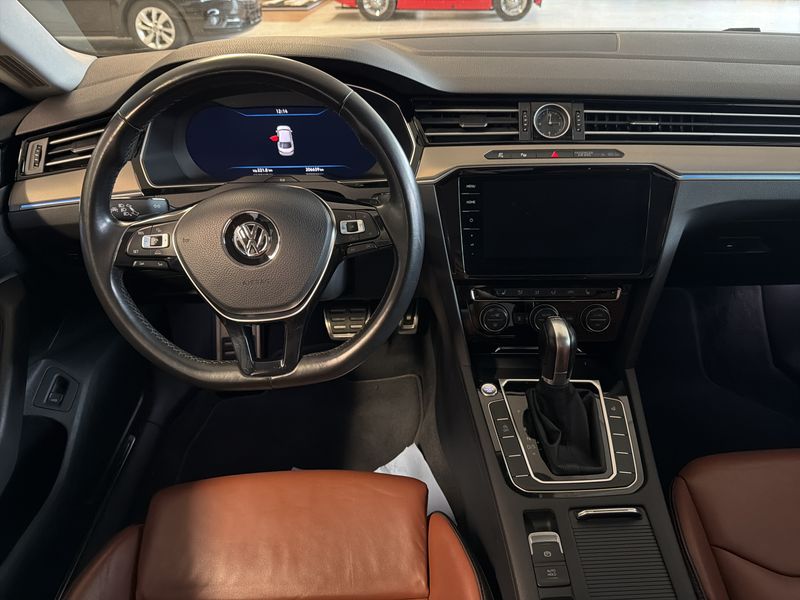 Volkswagen Arteon 2.0 TSI Elegance — zdjęcie 11