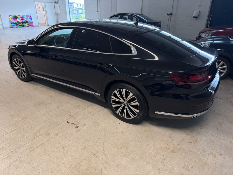 Volkswagen Arteon 2.0 TSI Elegance — zdjęcie 3