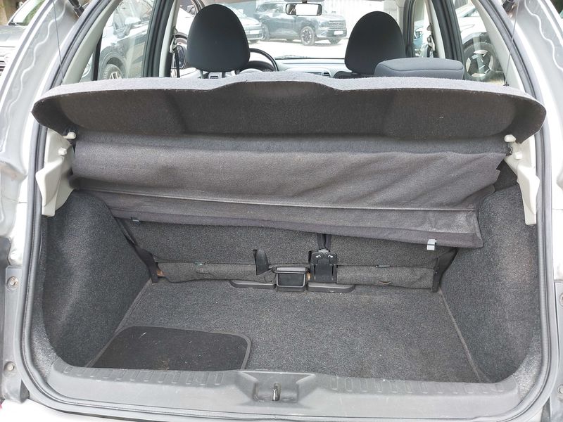 Nissan Micra 1.2 Mix — zdjęcie 9