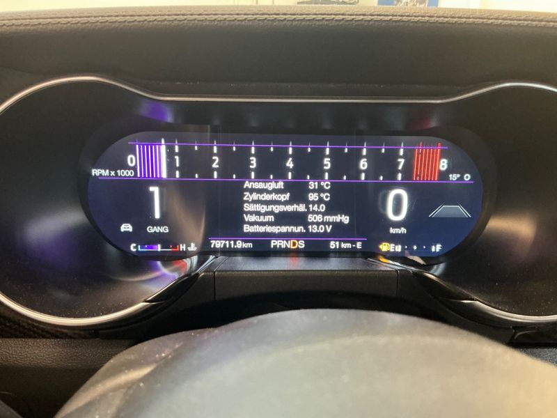 Ford Mustang 5.0 Ti-VCT V8 GT — zdjęcie 13