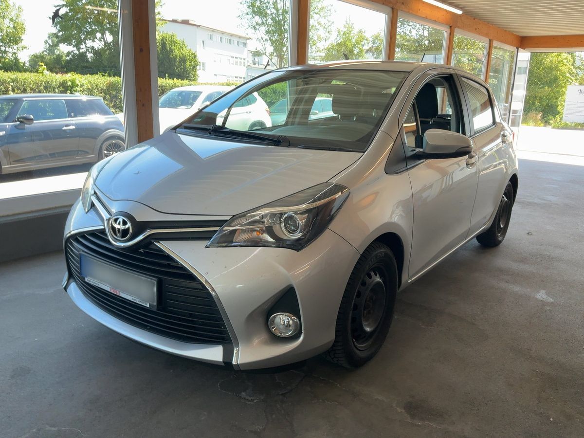 Toyota Yaris 2016