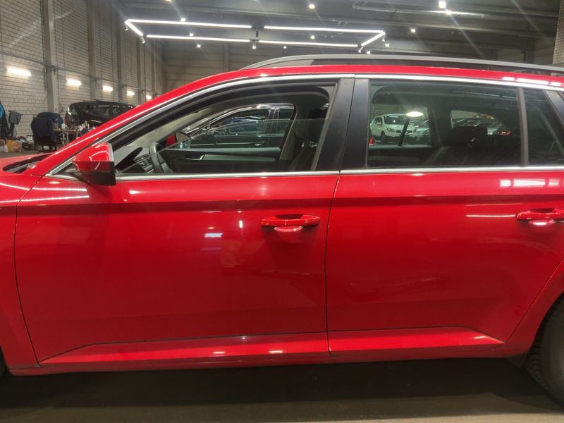 Skoda Superb 2.0 TDI Ambition 2016 – снимка 4