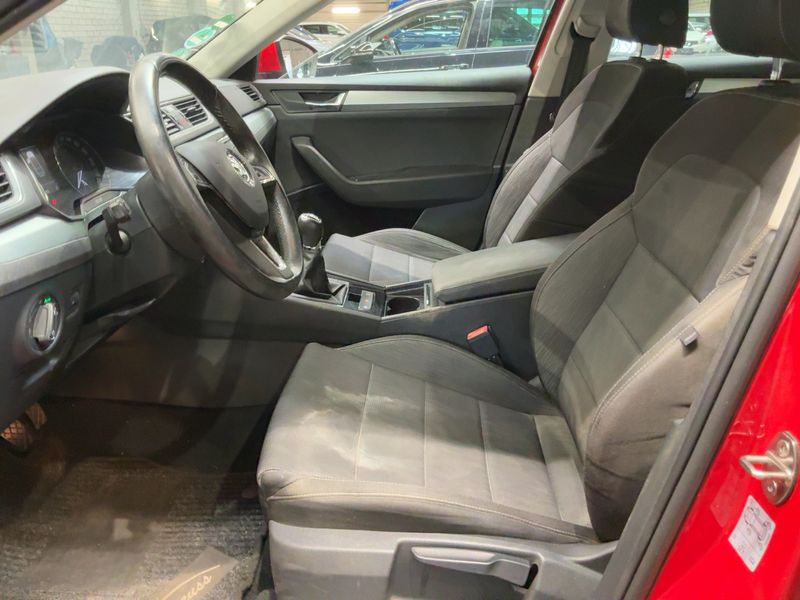 Skoda Superb 2.0 TDI Ambition 2016 – снимка 16