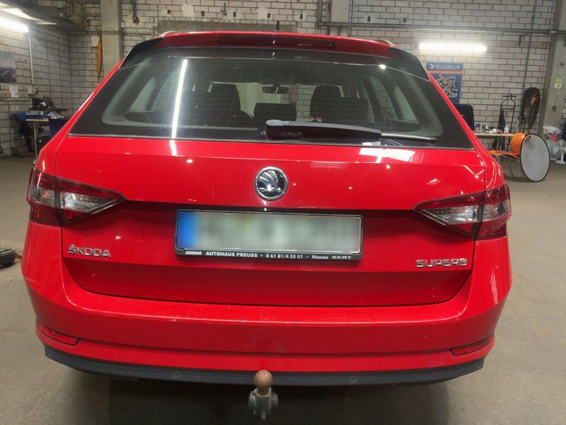 Skoda Superb 2.0 TDI Ambition 2016 – снимка 7