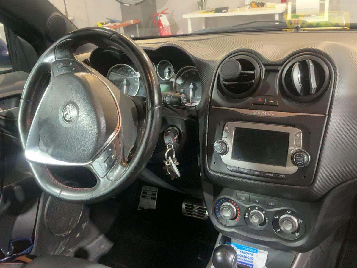 Alfa Romeo 2017 — photo 18