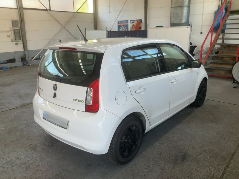 Skoda Citigo 1.0 MPI Elegance — zdjęcie 6