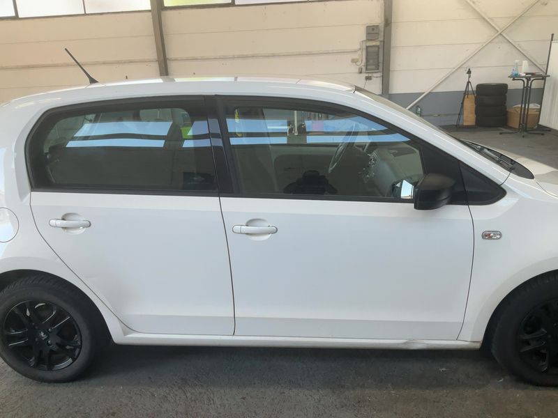 Skoda Citigo 1.0 MPI Elegance — zdjęcie 7
