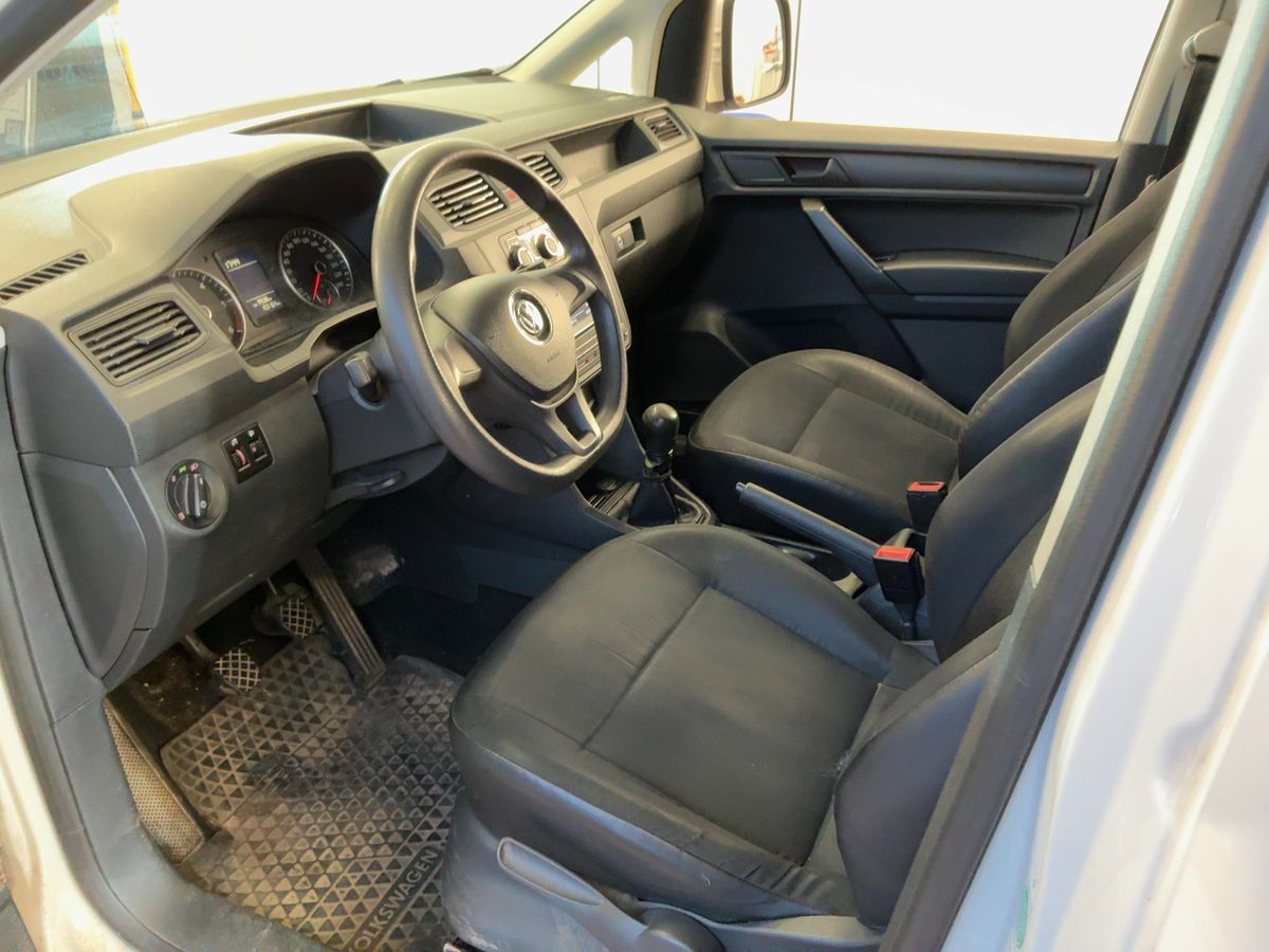 Volkswagen Caddy 2017 — photo 18