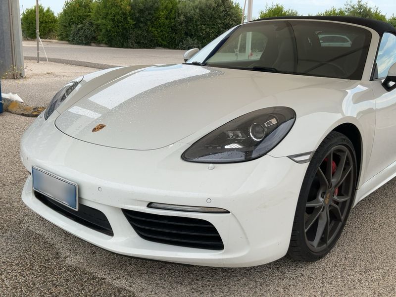 Porsche 718 Boxster S — zdjęcie 2