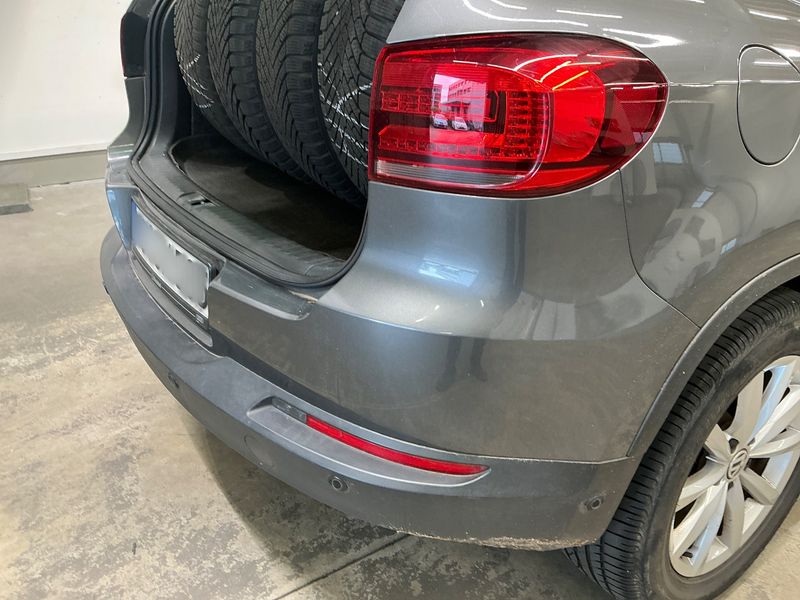 Volkswagen Tiguan 2.0 TDI Lounge Sport & Style 4Motion BlueMotion Tech 2015 – снимка 37