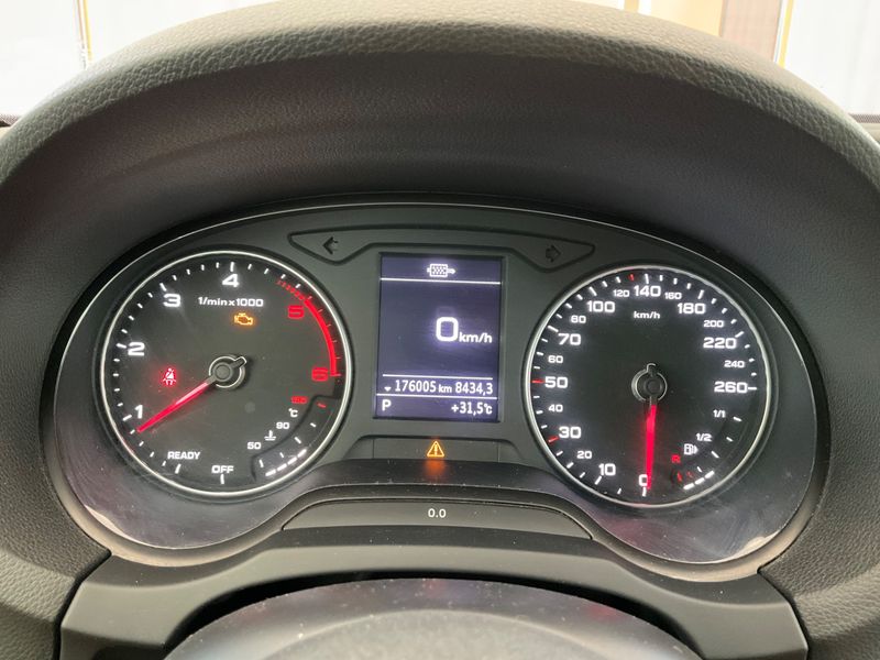 Audi A3 Sportback 2.0 TDI 2018 – снимка 21