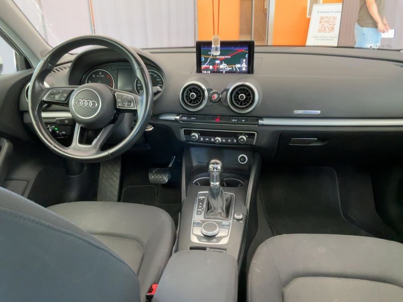 Audi A3 Sportback 2.0 TDI 2018 – снимка 17