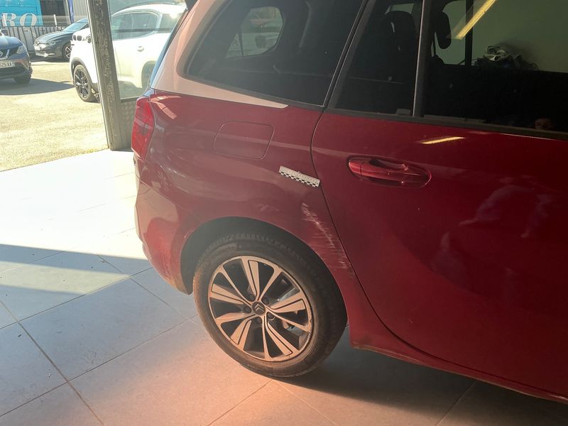Citroen C4 Grand Picasso 1.6 Blue-HDi Feel 2017 – снимка 23