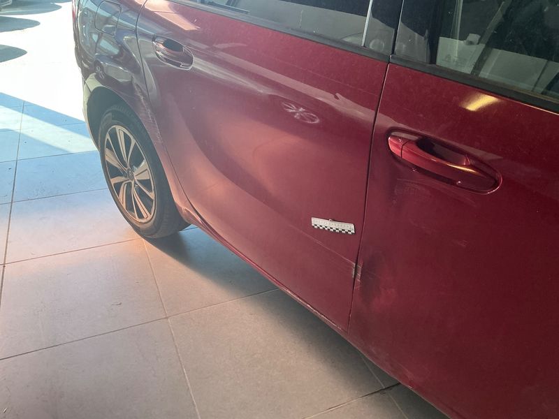 Citroen C4 Grand Picasso 1.6 Blue-HDi Feel 2017 – снимка 24