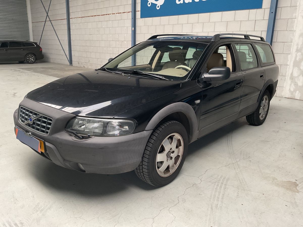 Volvo XC70 2003