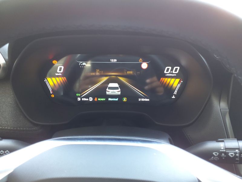 MG ZS 1.5 T-GDI Plug-in Hybrid Comfort — zdjęcie 11