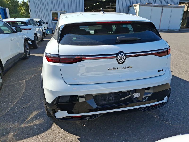 Renault Megane E-Tech EV60 Equilibre — zdjęcie 4