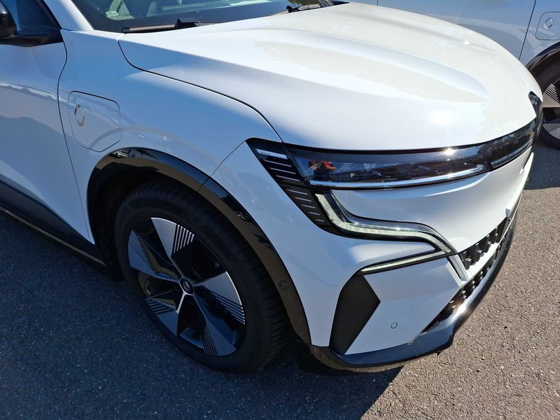 Renault Megane E-Tech EV60 Equilibre — zdjęcie 6