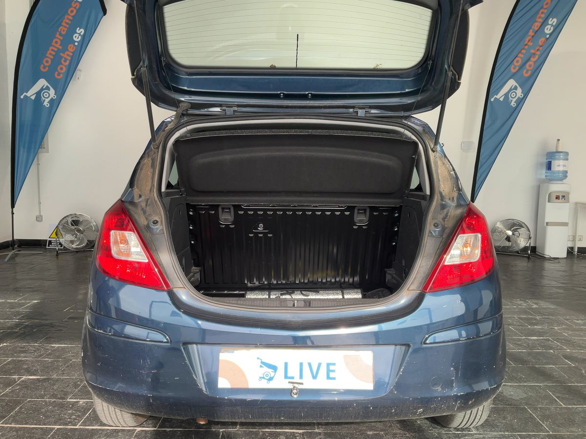 Opel Corsa 2014 — photo 16