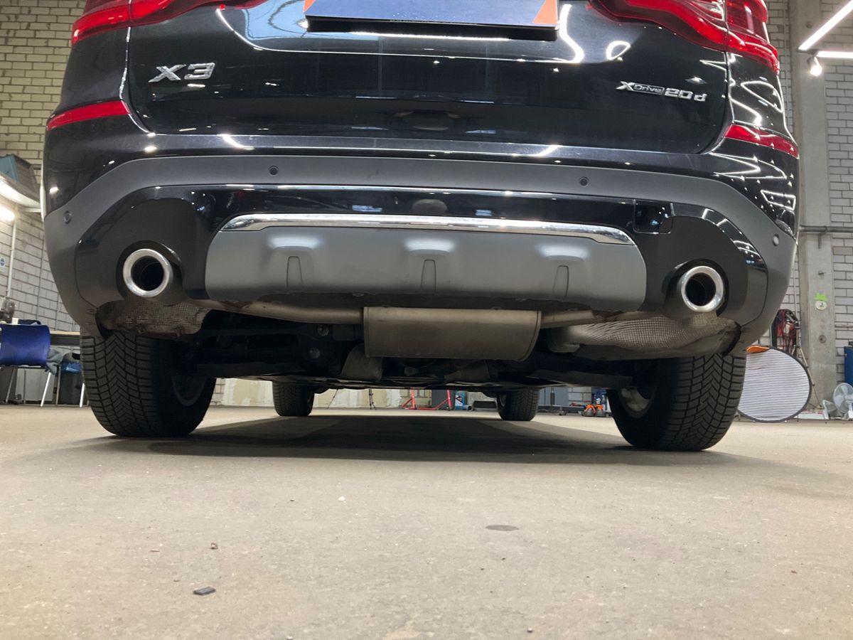 BMW X3 2018 — photo 25