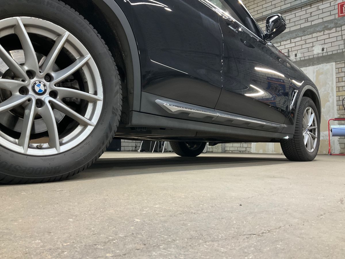 BMW X3 2018 — photo 23