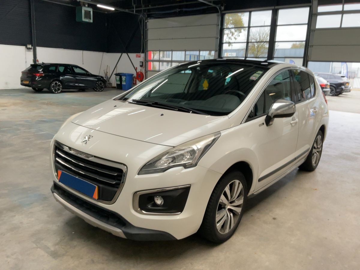 Peugeot 3008 1.2 e-THP Style