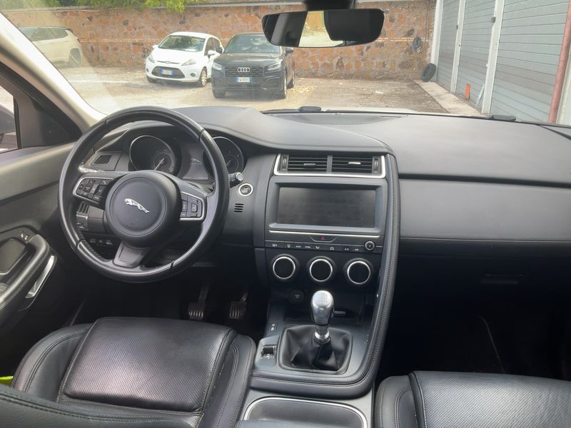 Jaguar E-Pace D150 S AWD — zdjęcie 12