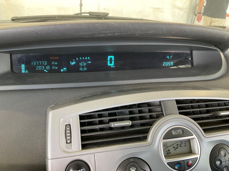 Renault Scenic 1.5 dCi Exception — zdjęcie 4