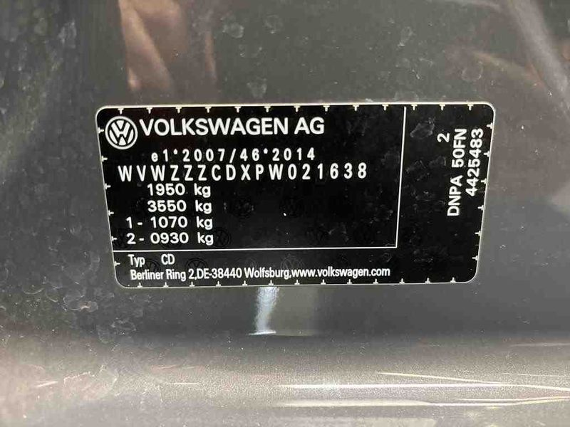 Volkswagen Golf VIII 2.0 TSI GTI — zdjęcie 20