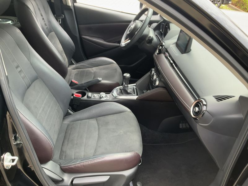 Mazda 2 1.5 Kizoku Intense — zdjęcie 11