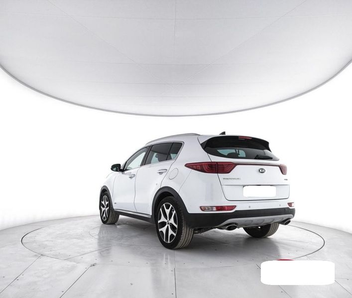 Kia Sportage 2.0 CRDi GT Line 4WD — zdjęcie 3