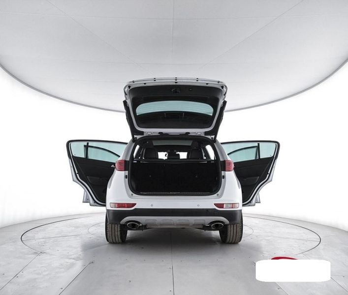 Kia Sportage 2.0 CRDi GT Line 4WD — zdjęcie 9