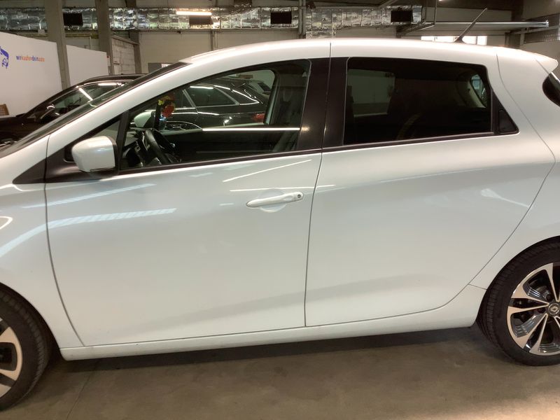 Renault Zoe electric drive 51 kW Intens — zdjęcie 4