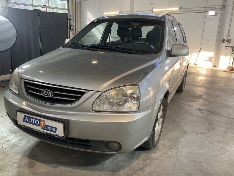 Kia Carens