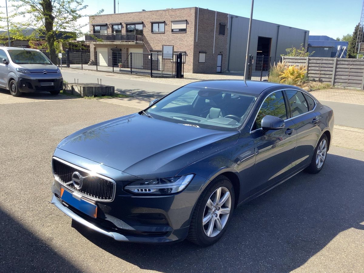 Volvo S90 2019