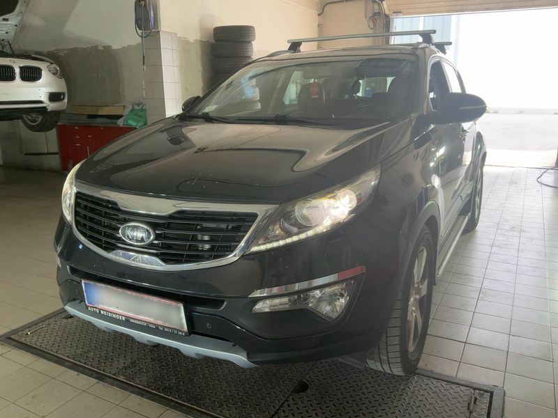 Kia Sportage 2.0 CRDi Spirit 4WD 2012 – снимка 1