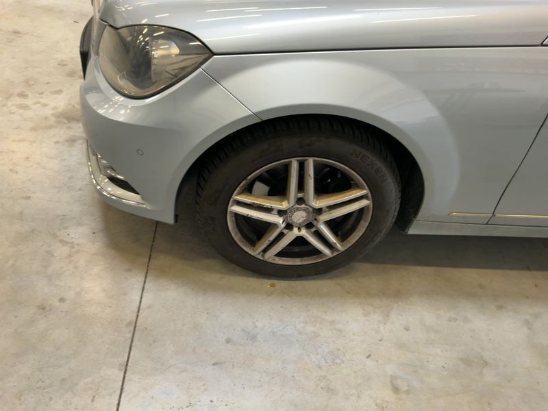 Mercedes-Benz C-Klasse C 220 CDI T BlueEfficiency Avantgarde 2014 – снимка 3