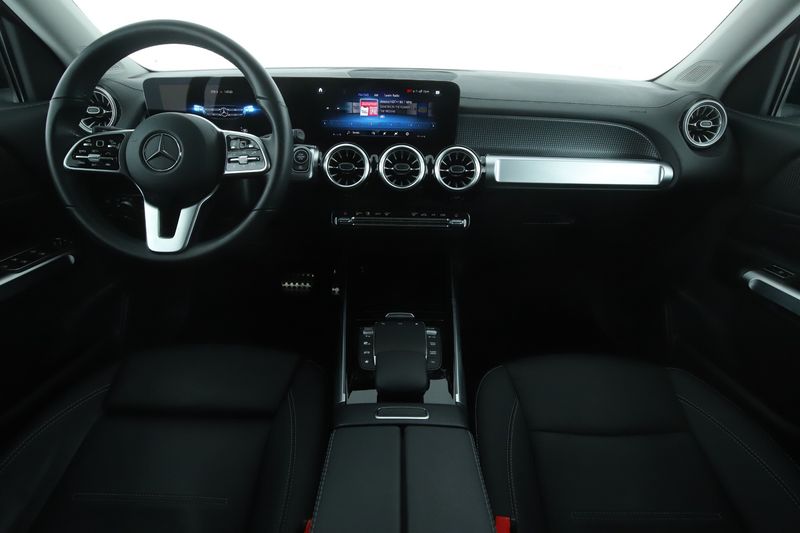 Mercedes-Benz GLB-Klasse GLB 250 Mild-Hybrid 4Matic Progressive — zdjęcie 12