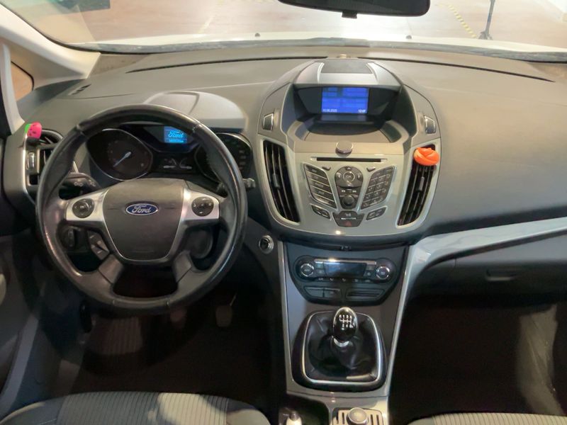 Ford Grand C-Max 1.6 TDCi Titanium — zdjęcie 12