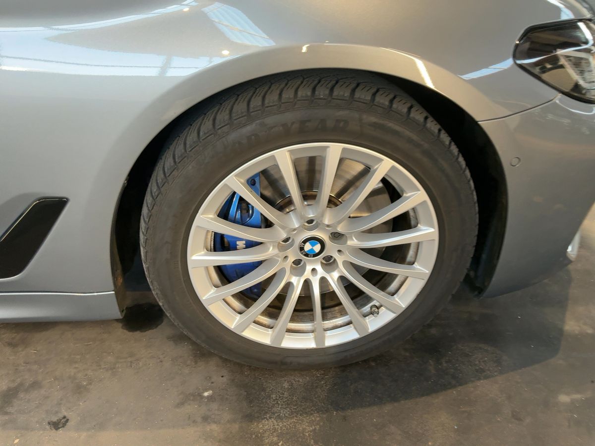 BMW 5er 2022 — photo 12