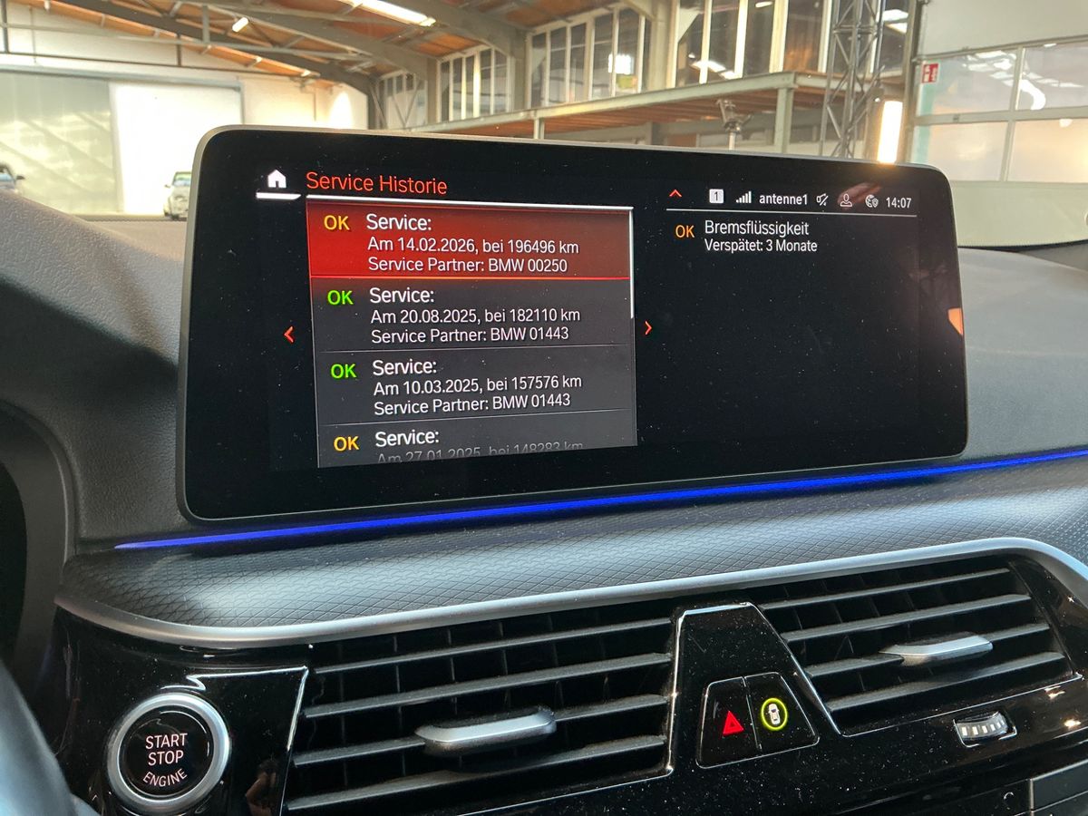 BMW 5er 2022 — photo 24