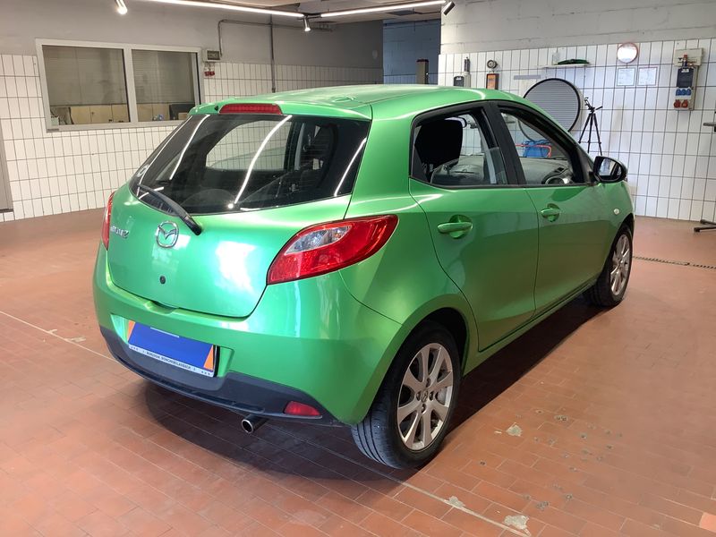 Mazda 2 1.3 Independence — zdjęcie 2