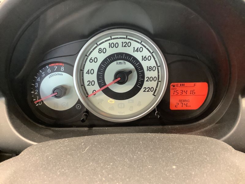 Mazda 2 1.3 Independence — zdjęcie 4