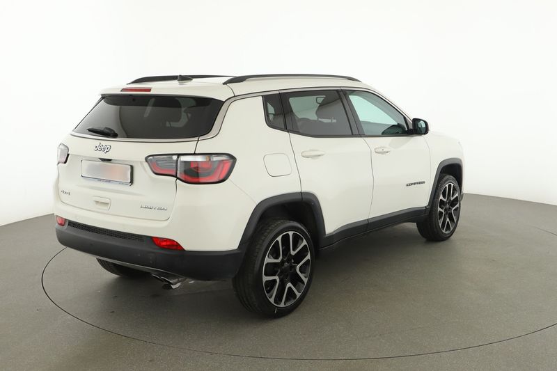 Jeep Compass 2.0 M-Jet Limited 4WD — zdjęcie 6