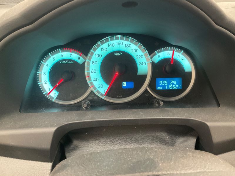 Toyota Corolla Verso 1.8 Executive — zdjęcie 13