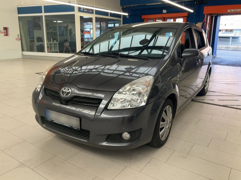 Toyota Corolla Verso 1.8 Executive
