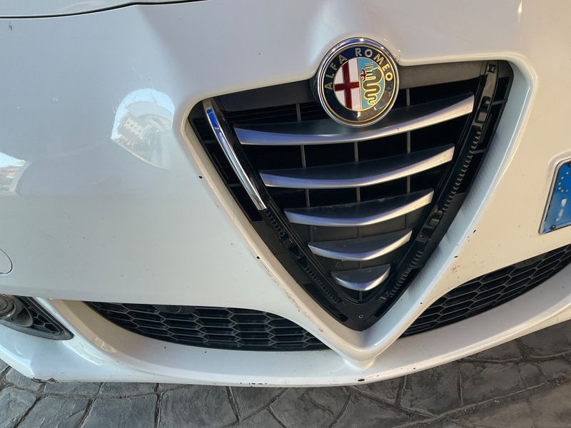 Alfa Romeo Giulietta 1.6 JTD Exclusive 2015 – снимка 42